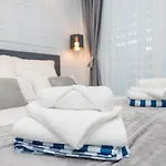 Guest house Gallery With Parking Zadar