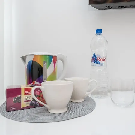 Gallery With Parking 3*