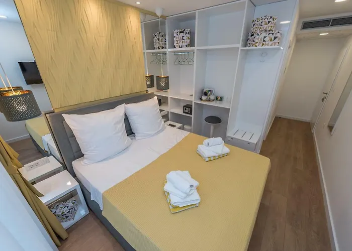 Guest house Gallery With Parking Zadar