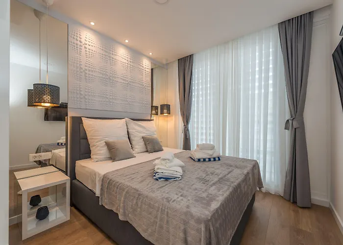 Gallery With Parking Гостевой дом Задар